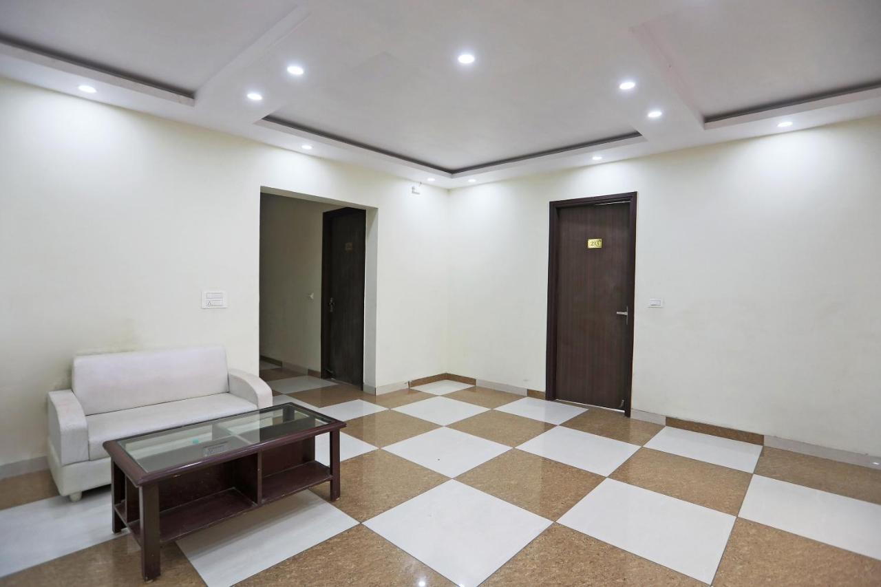 Oyo 48501 Dayal Regency Hotel Hapur Buitenkant foto